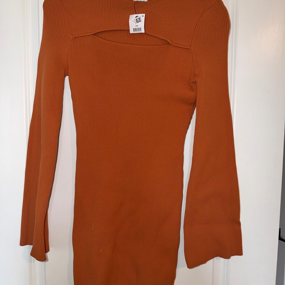 Women's Ribbed Long-Sleeve Cutout Dress - Rust